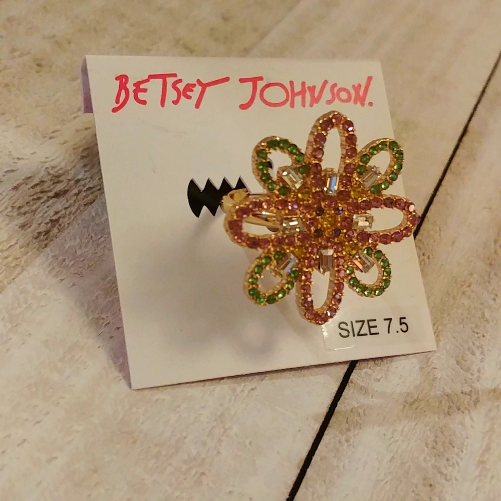 NWT Betsey Johnson Pink and Green Cocktail Ring 7.5
